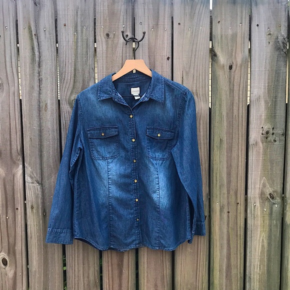 Chico Tops - Chico Denim Shirt - Women's Size 2